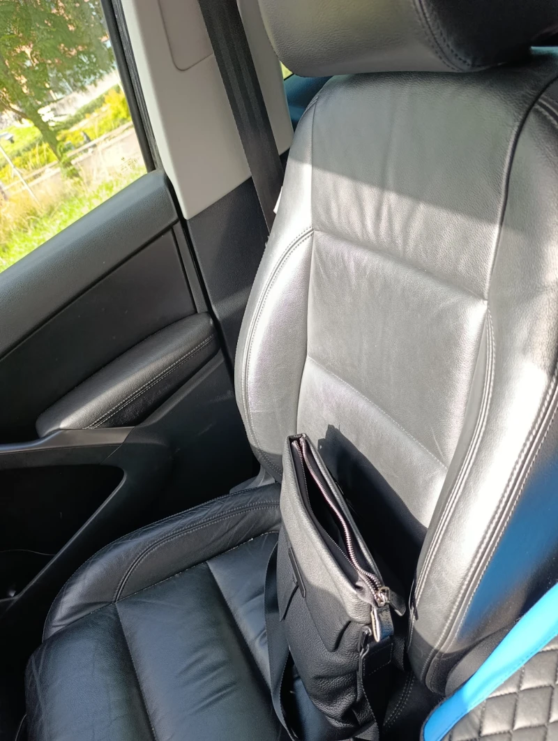 VW Tiguan, снимка 11 - Автомобили и джипове - 51551688