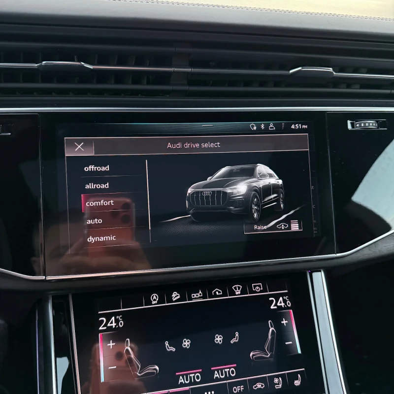 Audi Q8 55TFSI Вакуум * B&O* Обдухване* Pano* 360 Каско , снимка 13 - Автомобили и джипове - 52484674