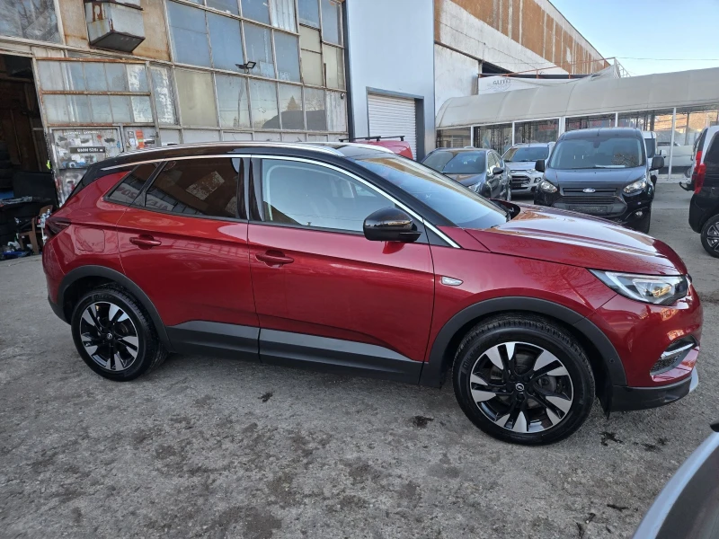 Opel Grandland X, снимка 3 - Автомобили и джипове - 52926636