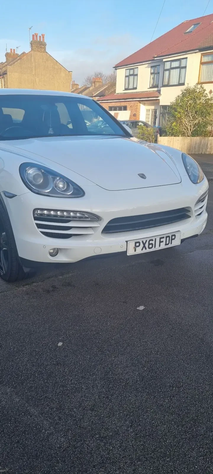 Porsche Cayenne  - изображение 2