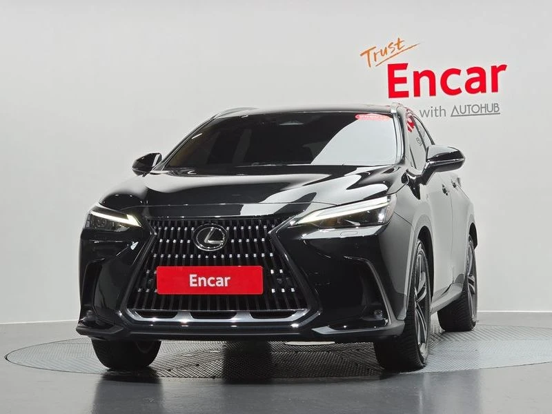 Lexus NX Premium| 239к.с.| ВКЛ.ТЕХНОТЕСТ, снимка 2 - Автомобили и джипове - 55643977