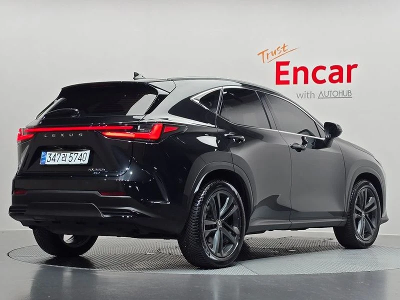 Lexus NX Premium| 239к.с.| ВКЛ.ТЕХНОТЕСТ