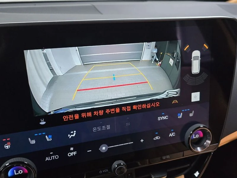 Lexus NX Premium| 239к.с.| ВКЛ.ТЕХНОТЕСТ, снимка 13 - Автомобили и джипове - 55643977