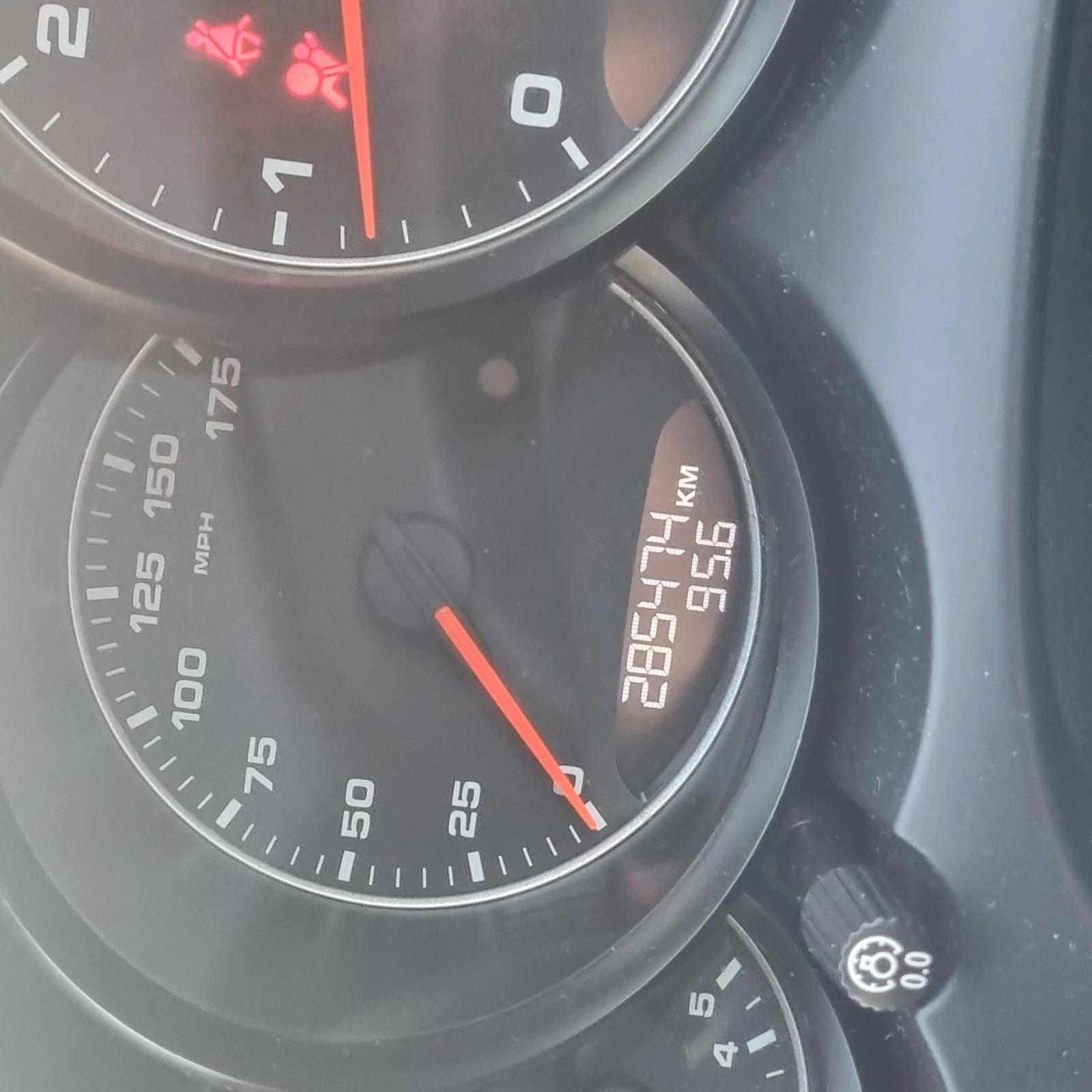 Porsche Cayenne  - изображение 7