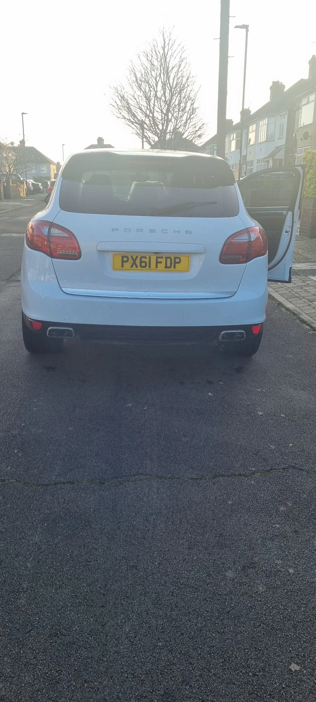 Porsche Cayenne  - изображение 4