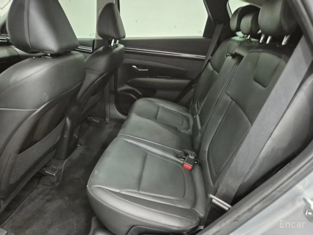Hyundai Tucson 2.0D Modern 4x4* ПОДГРЕВ* КАМЕРА* КРАЙНА ЦЕНА* , снимка 13 - Автомобили и джипове - 54765909