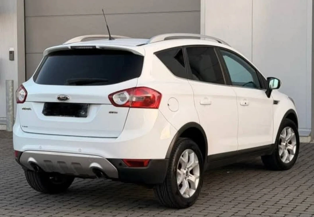 Ford Kuga, снимка 4 - Автомобили и джипове - 55137639
