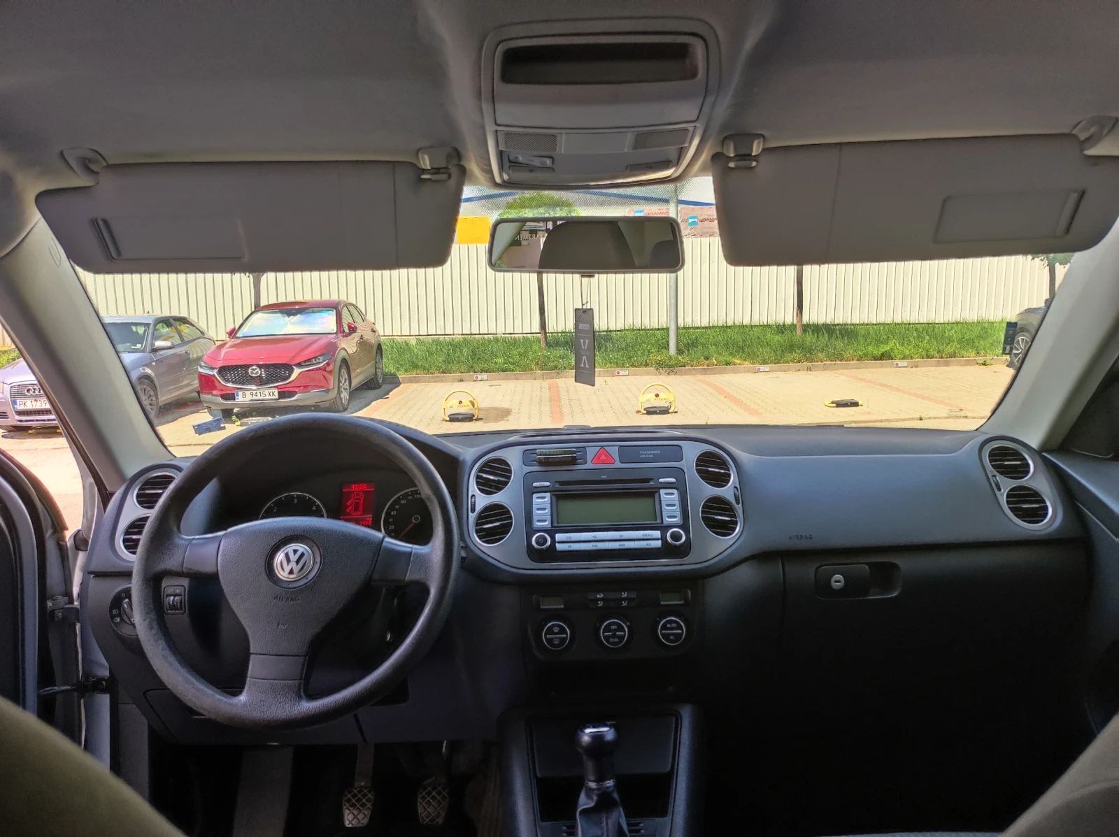 VW Tiguan 2.0tdi , снимка 6 - Автомобили и джипове - 55556879