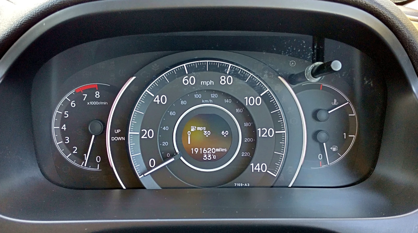 Honda Cr-v 2.0 Бензин 4x4, снимка 13 - Автомобили и джипове - 55651285