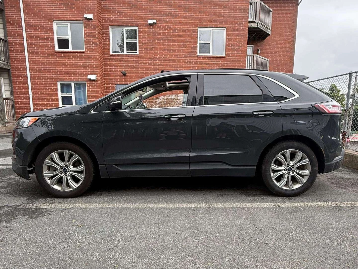 Ford Edge, снимка 2 - Автомобили и джипове - 56020031