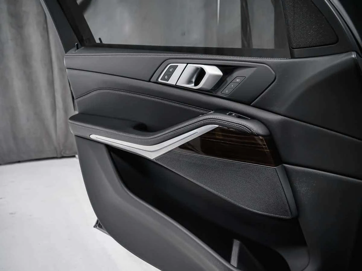 BMW X5 * 40i xDrive40i 2 SET DE PNEUS * CARFAX * ���� ��  | Mobile.bg � ����������� 10