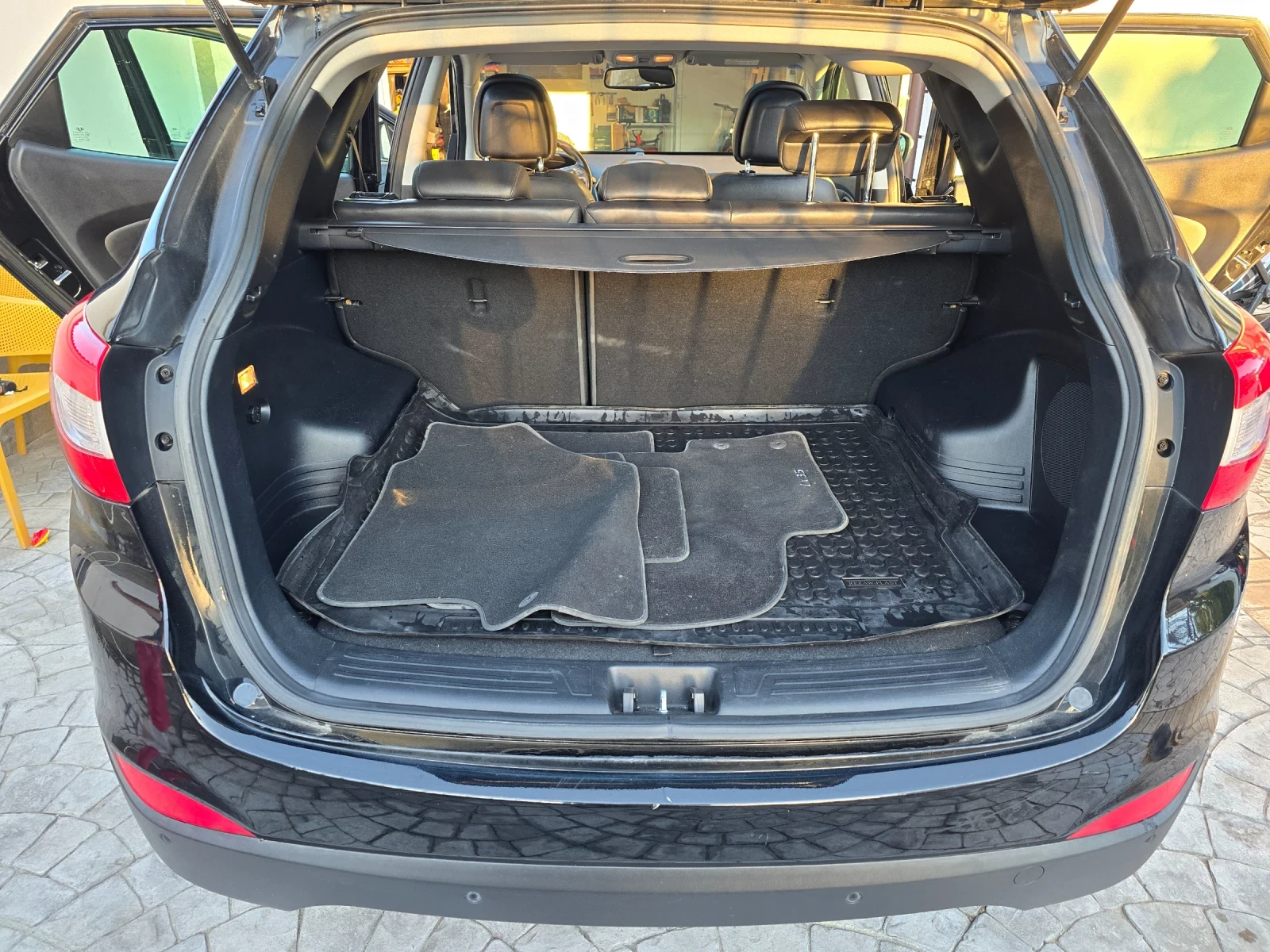 Hyundai IX35, снимка 16 - Автомобили и джипове - 56570014