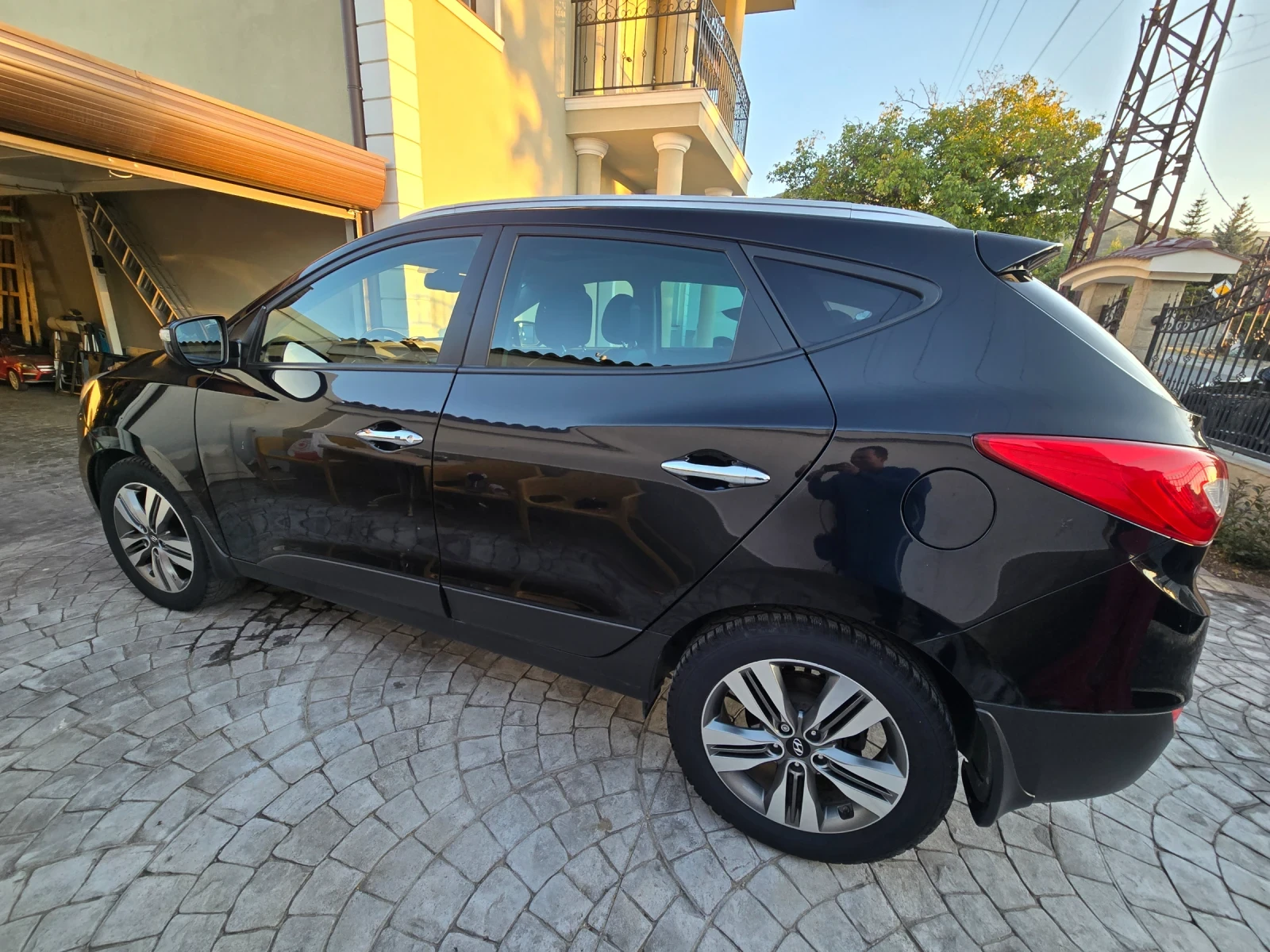 Hyundai IX35, снимка 6 - Автомобили и джипове - 56570014
