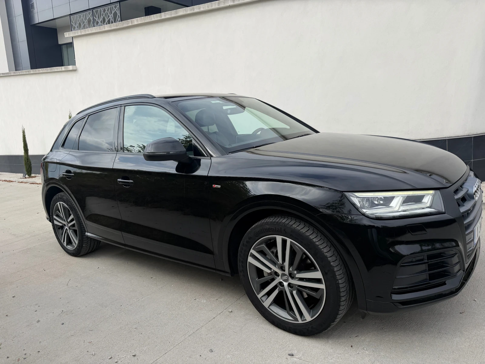 Audi Q5, снимка 7 - Автомобили и джипове - 56644372