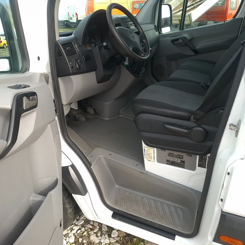 Mercedes-Benz Sprinter 316 Германия 163 кс. КЛИМАТРОНИК , снимка 9 - Бусове и автобуси - 53391693