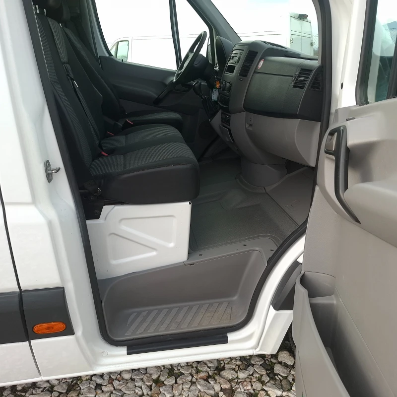 Mercedes-Benz Sprinter 316 Германия 163 кс. КЛИМАТРОНИК , снимка 11 - Бусове и автобуси - 53391693