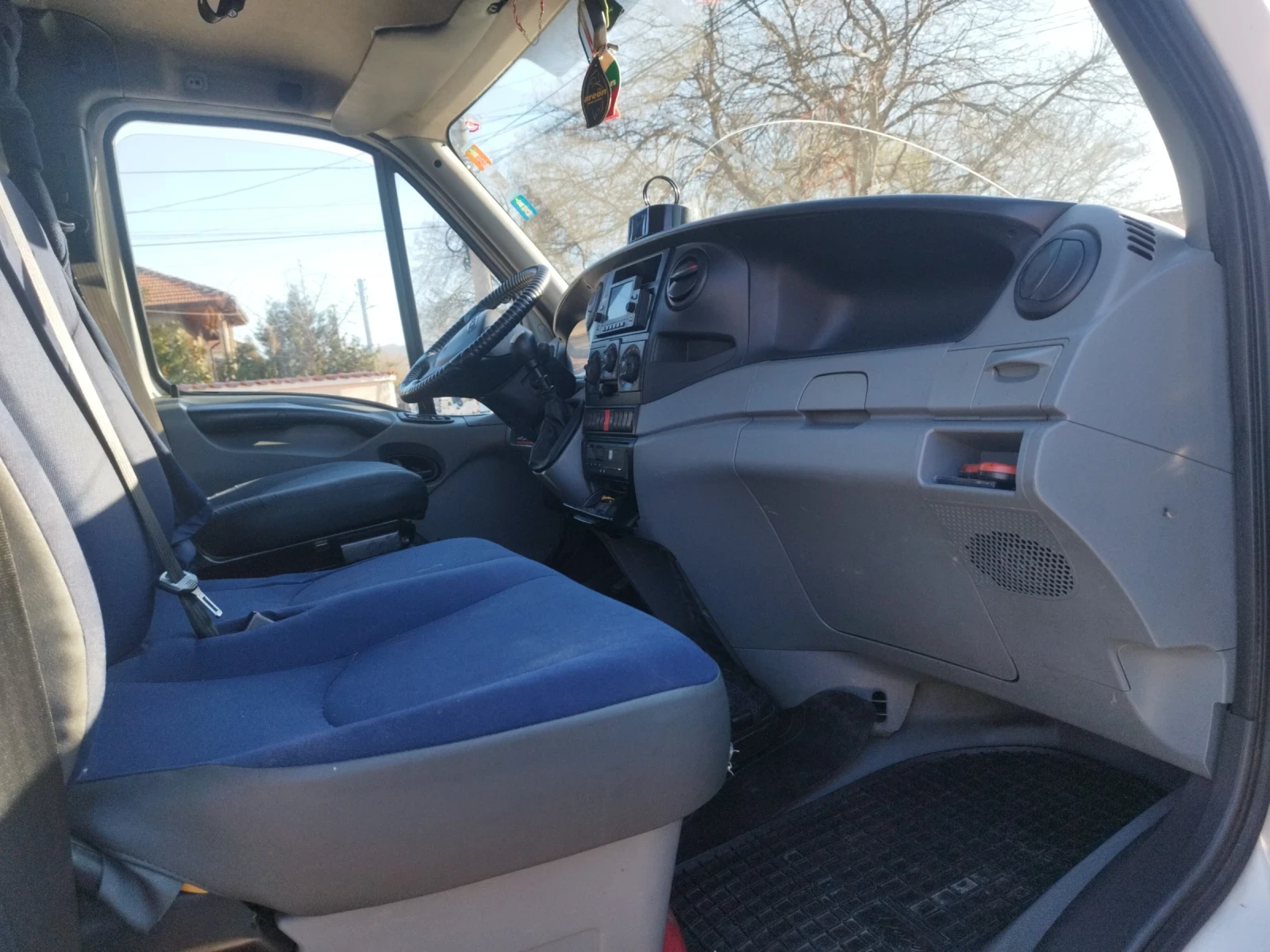 Iveco 35c15 3.0diesel, снимка 12 - Бусове и автобуси - 54154600