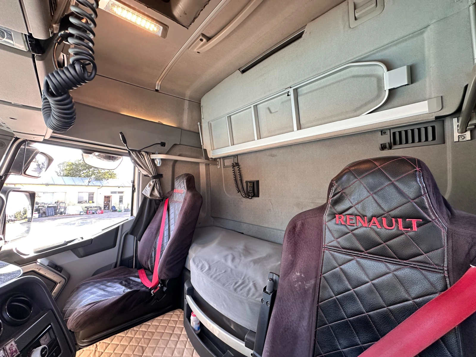 Renault T, снимка 6 - Камиони - 55730691