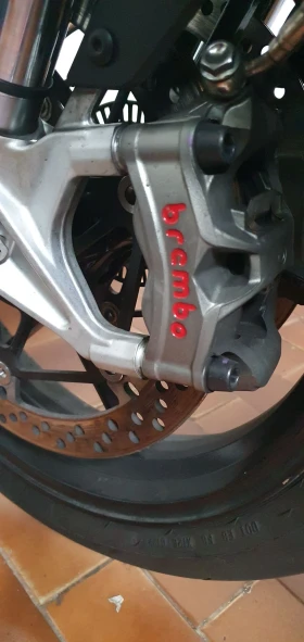 Aprilia RSV4 1100 | Mobile.bg    14