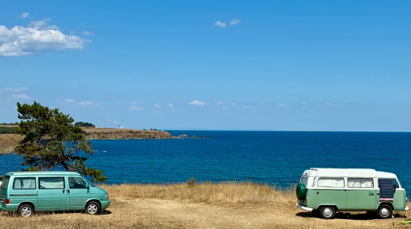 Кемпер VW California Coach BENZIN 6-Cylinder , снимка 7 - Каравани и кемпери - 52557555