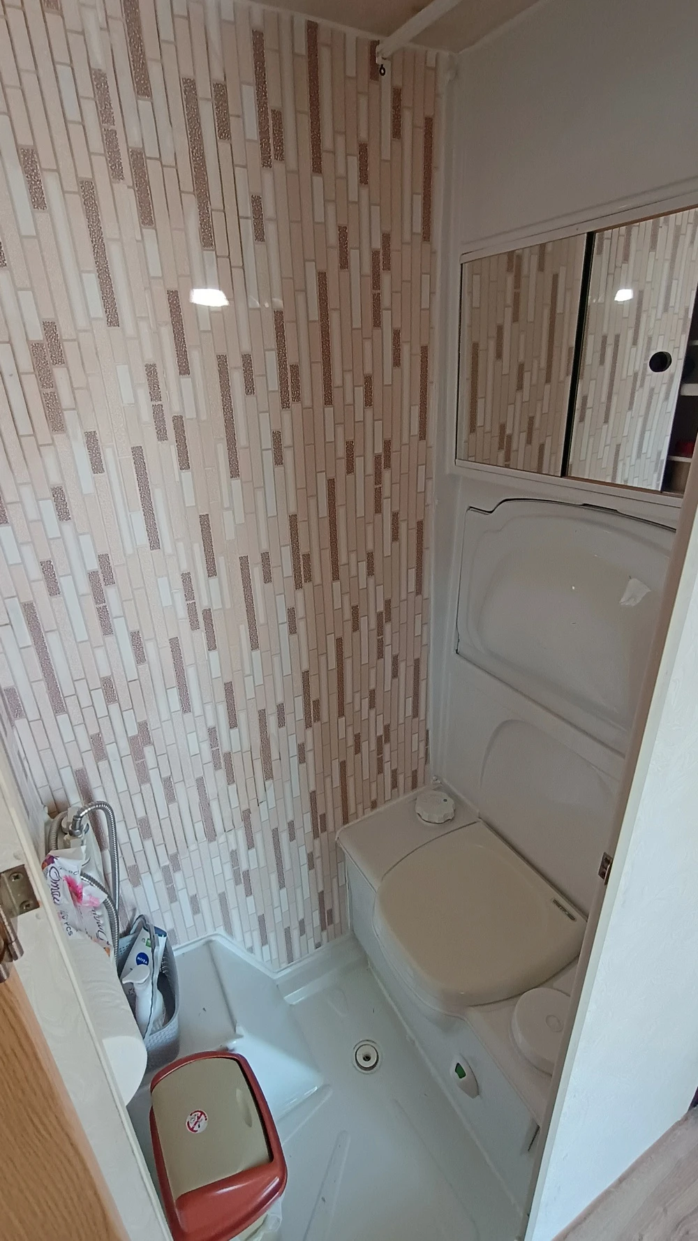 Каравана Avondale MayFair 505 - изображение 6