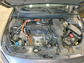 Honda Accord 2.0l Hybrid Exl* CARFAX* , снимка 11