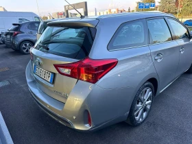 Toyota Auris 1.8 HYBRID EURO 5B, снимка 4