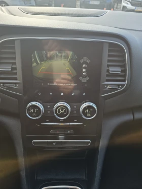 Renault Megane 1.3 TCe 140 EDC - 14061 € / 27500.93 лв. - 92614137 10