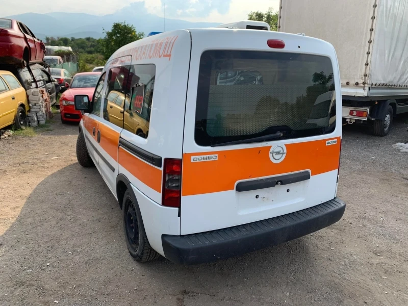 Opel Combo 1.6i,CNG,ЛИНЕЙКА ОБОРУДВАНА, снимка 6 - Автомобили и джипове - 37854800