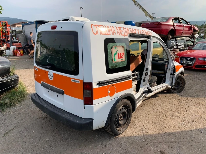 Opel Combo 1.6i,CNG,ЛИНЕЙКА ОБОРУДВАНА, снимка 5 - Автомобили и джипове - 37854800