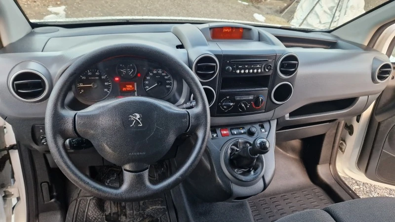 Peugeot Partner 1.6d EUR.6, снимка 12 - Автомобили и джипове - 43352019