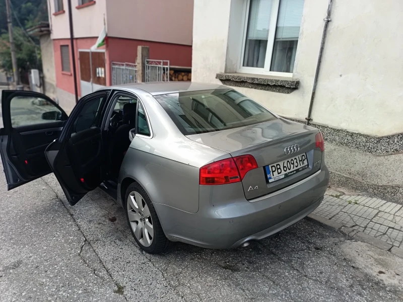 Audi A4, снимка 6 - Автомобили и джипове - 47479374