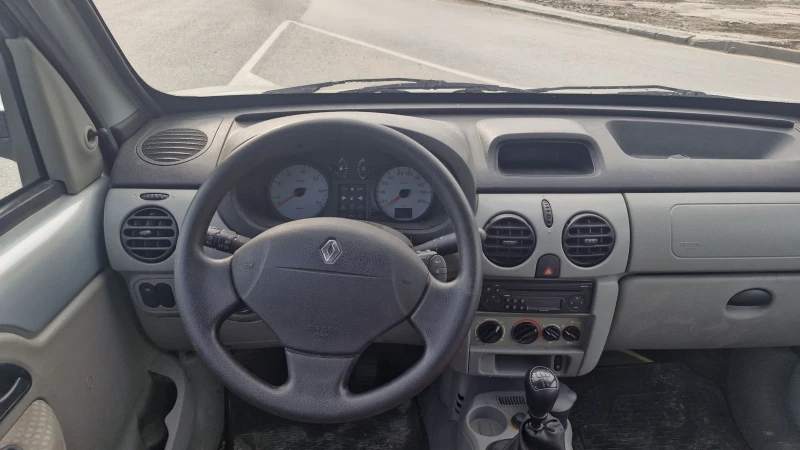 Renault Kangoo 1.5 dci Климатик Рампа за Инвалиди, снимка 11 - Автомобили и джипове - 48343774