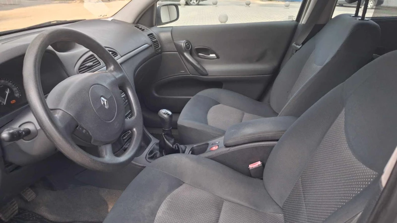 Renault Laguna II, снимка 9 - Автомобили и джипове - 52055437