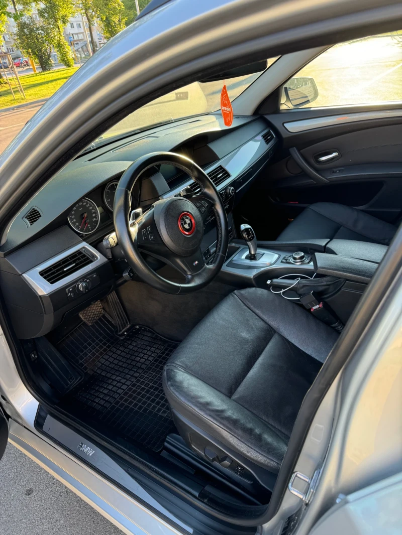 BMW 530, снимка 13 - Автомобили и джипове - 52342038