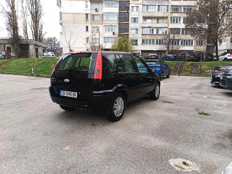 Ford Fusion 1.6.100кс.НАВИГАЦИЯ!!!, снимка 4 - Автомобили и джипове - 52643630