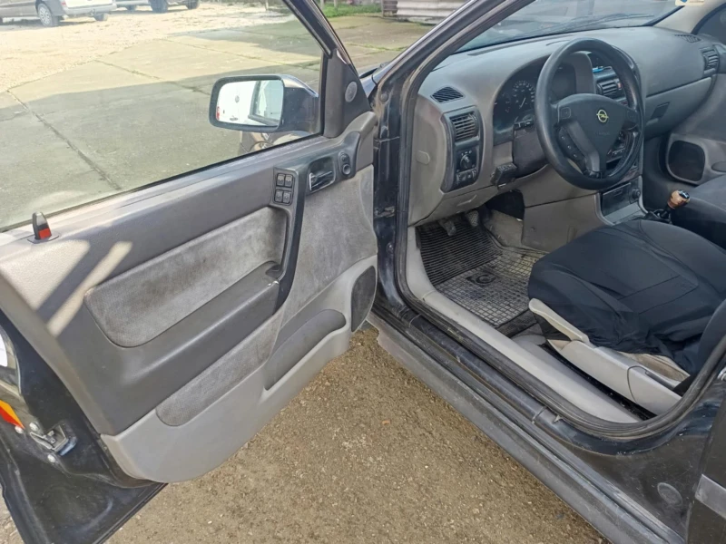 Opel Astra Бензин + газ, снимка 8 - Автомобили и джипове - 52712213