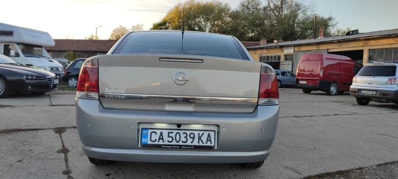 Opel Vectra 1.8 16V, снимка 8 - Автомобили и джипове - 52848257