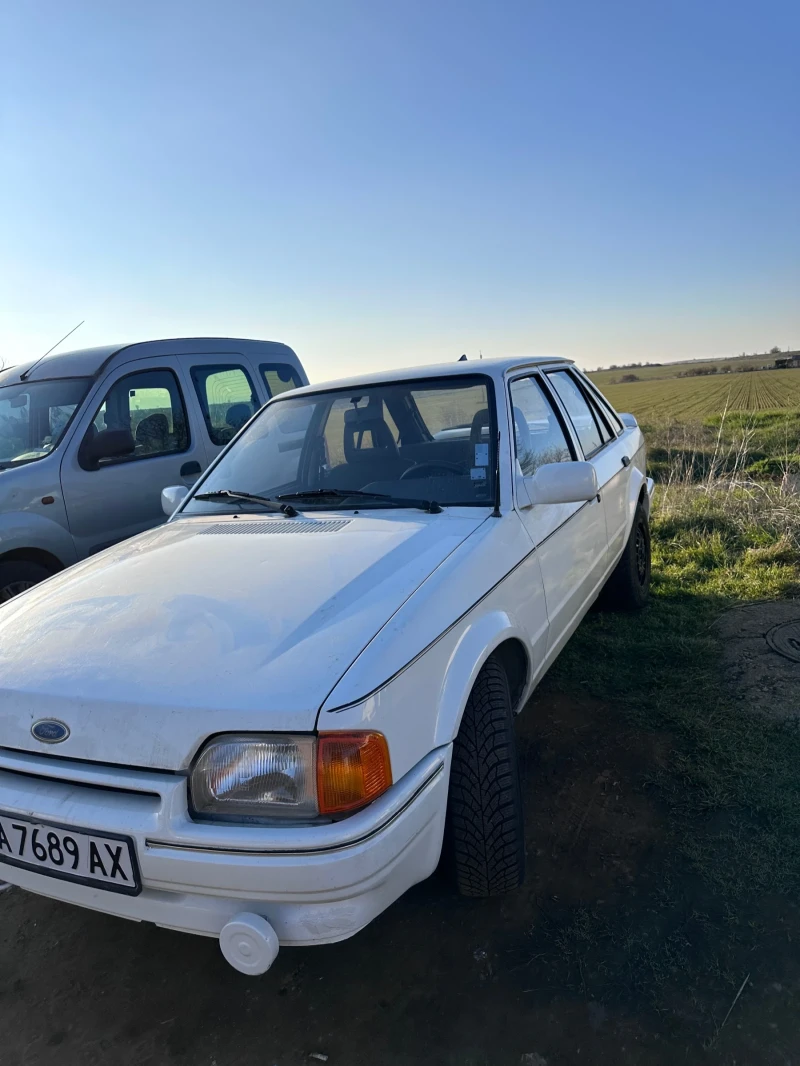 Ford Escort, снимка 2 - Автомобили и джипове - 52895394