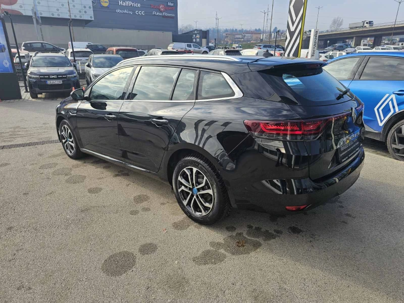 Renault Megane 1.3 TCe 140 EDC, снимка 4 - Автомобили и джипове - 53028056