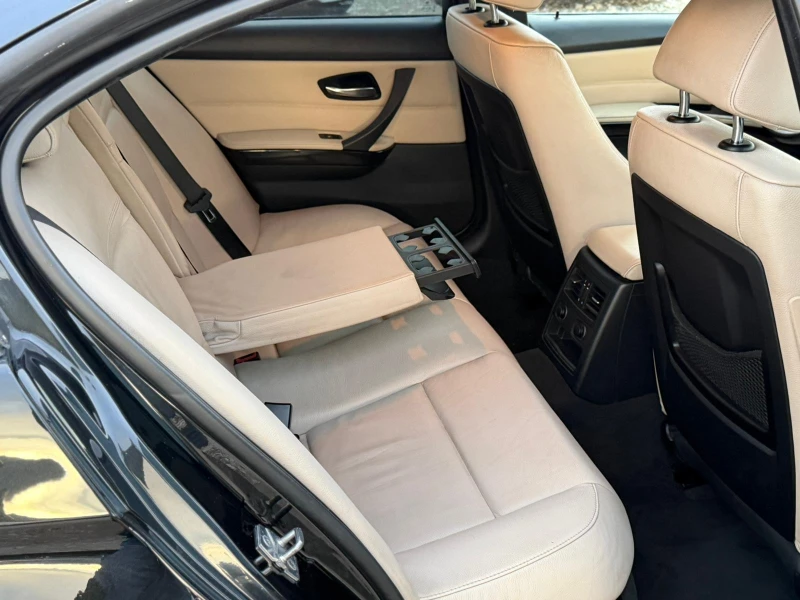 BMW 335 BMW 335 35d CIC* M pack* Keyless* Xenon, снимка 14 - Автомобили и джипове - 53286404