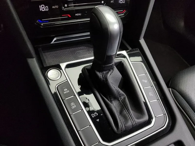 VW Arteon 2.0 TDI - САМО 30% АВАНС, снимка 17 - Автомобили и джипове - 55895620