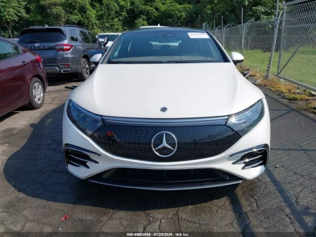 Mercedes-Benz EQS 450+ , снимка 11 - Автомобили и джипове - 56070713
