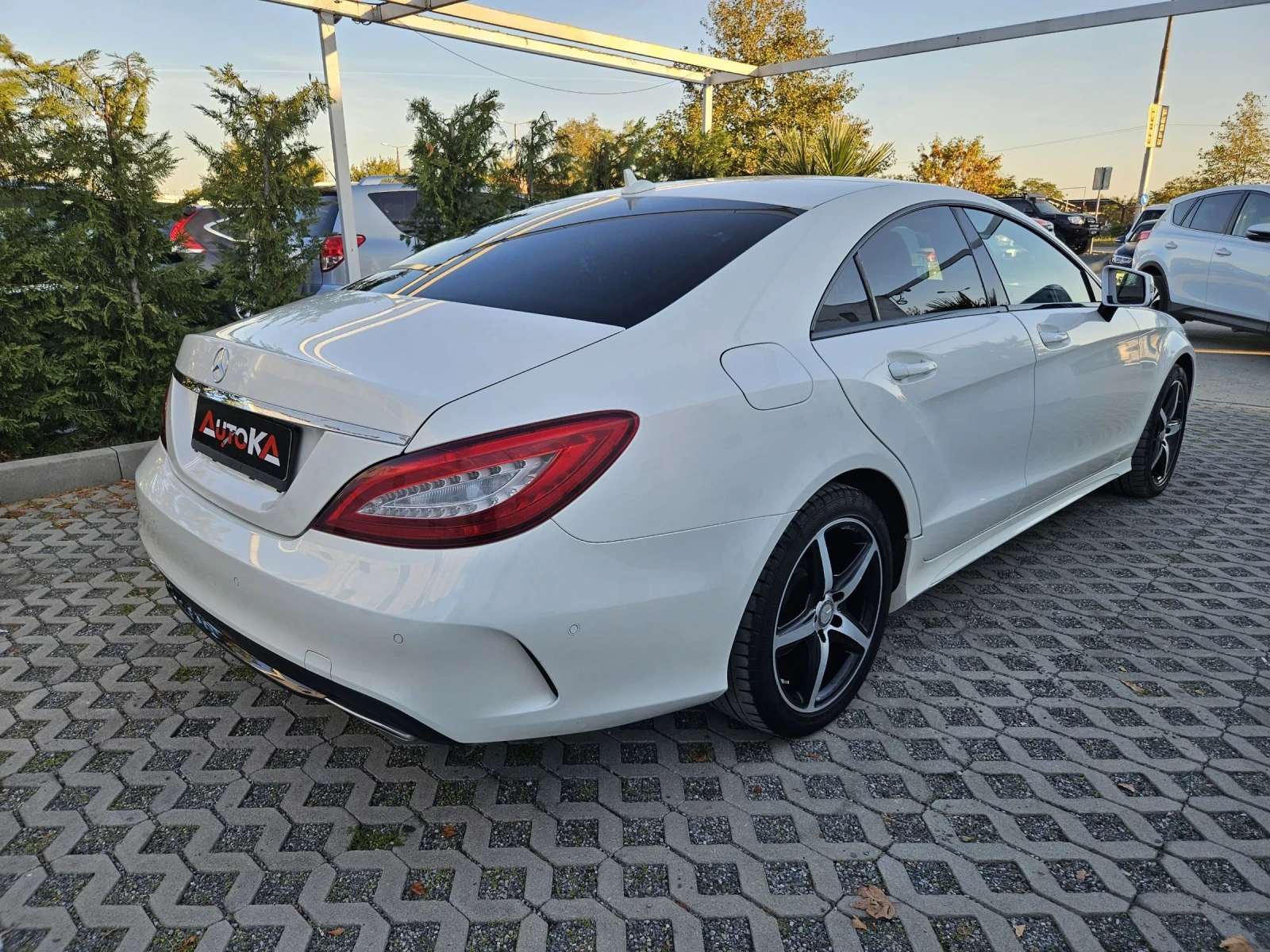 Mercedes-Benz CLS 350 3.0CDI-258кс= 4MATIC= FACE= 9G= ОБДУХВАНЕ= PREMIUM - изображение 3