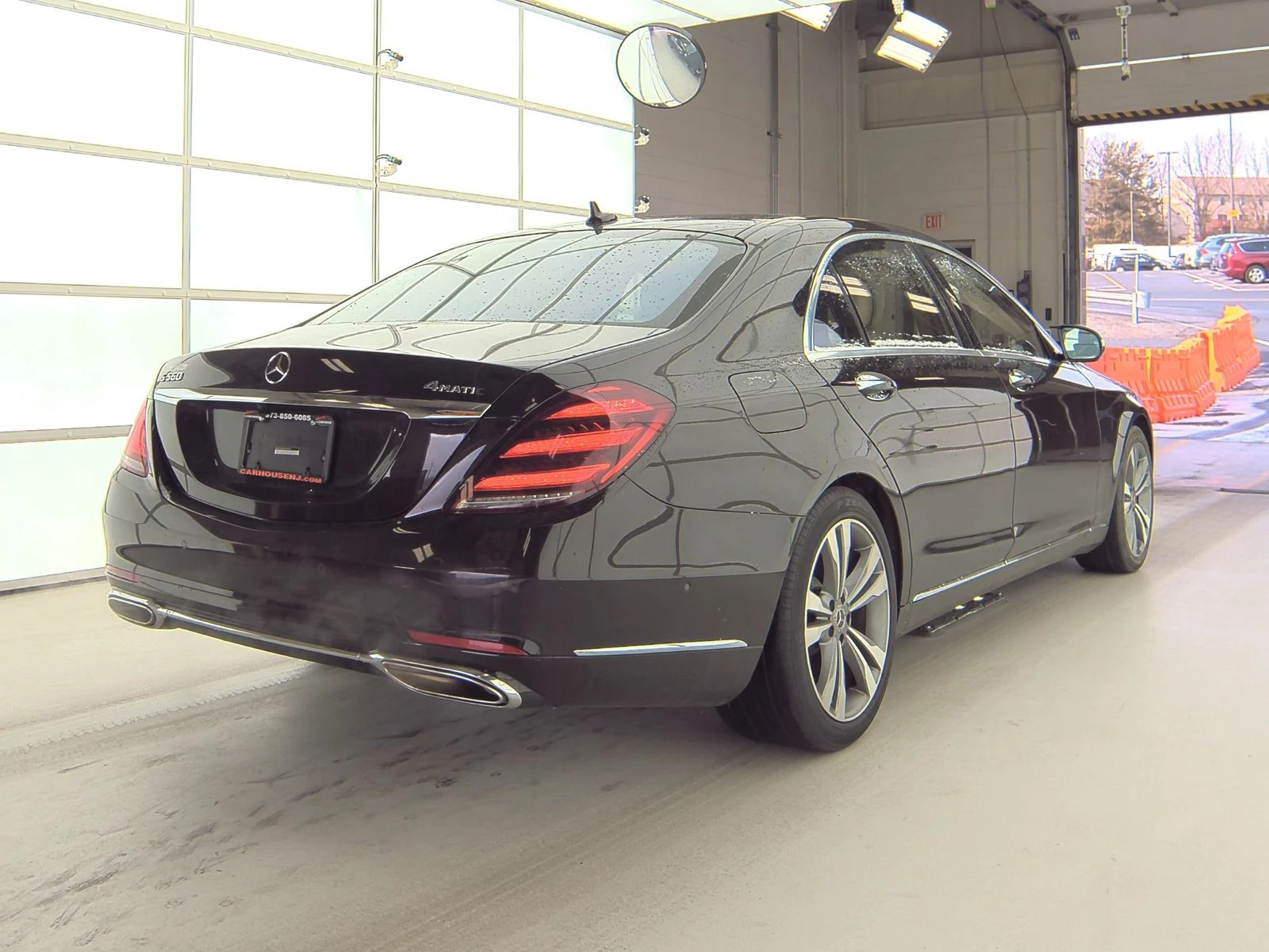 Mercedes-Benz S 560 Facelift* Burmaster* 360* масаж* обдух* дистро* he - изображение 5