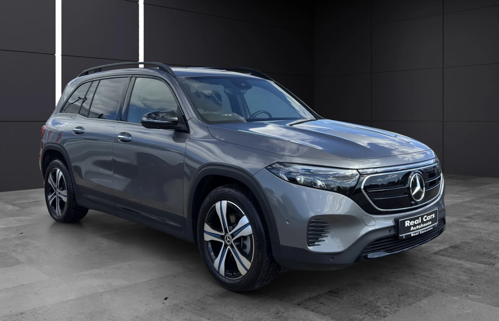 Mercedes-Benz EQB 350* 4MATIC* ELECTRIC ART* 7 МЕСТЕН*  - изображение 3