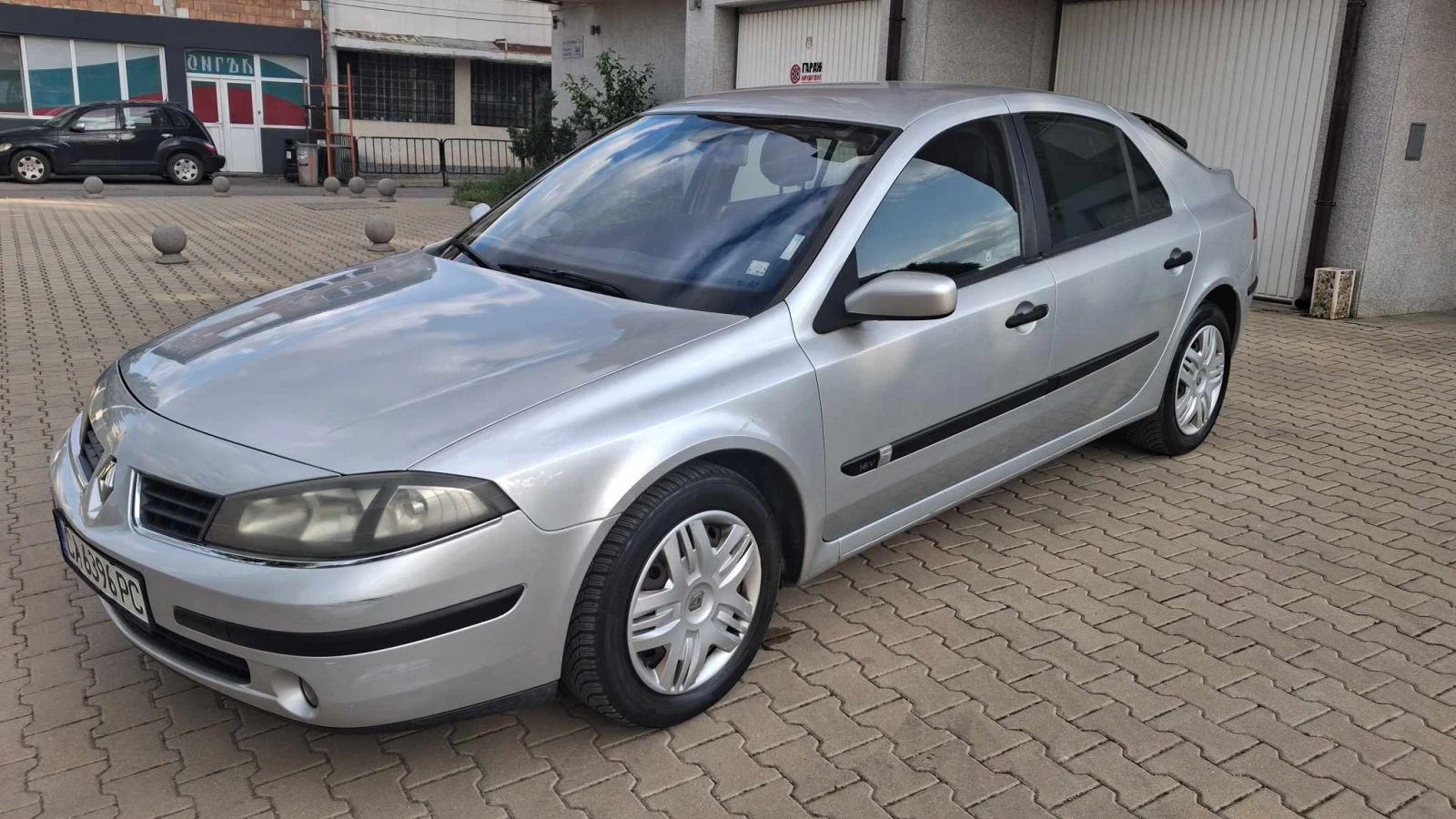 Renault Laguna II - изображение 2