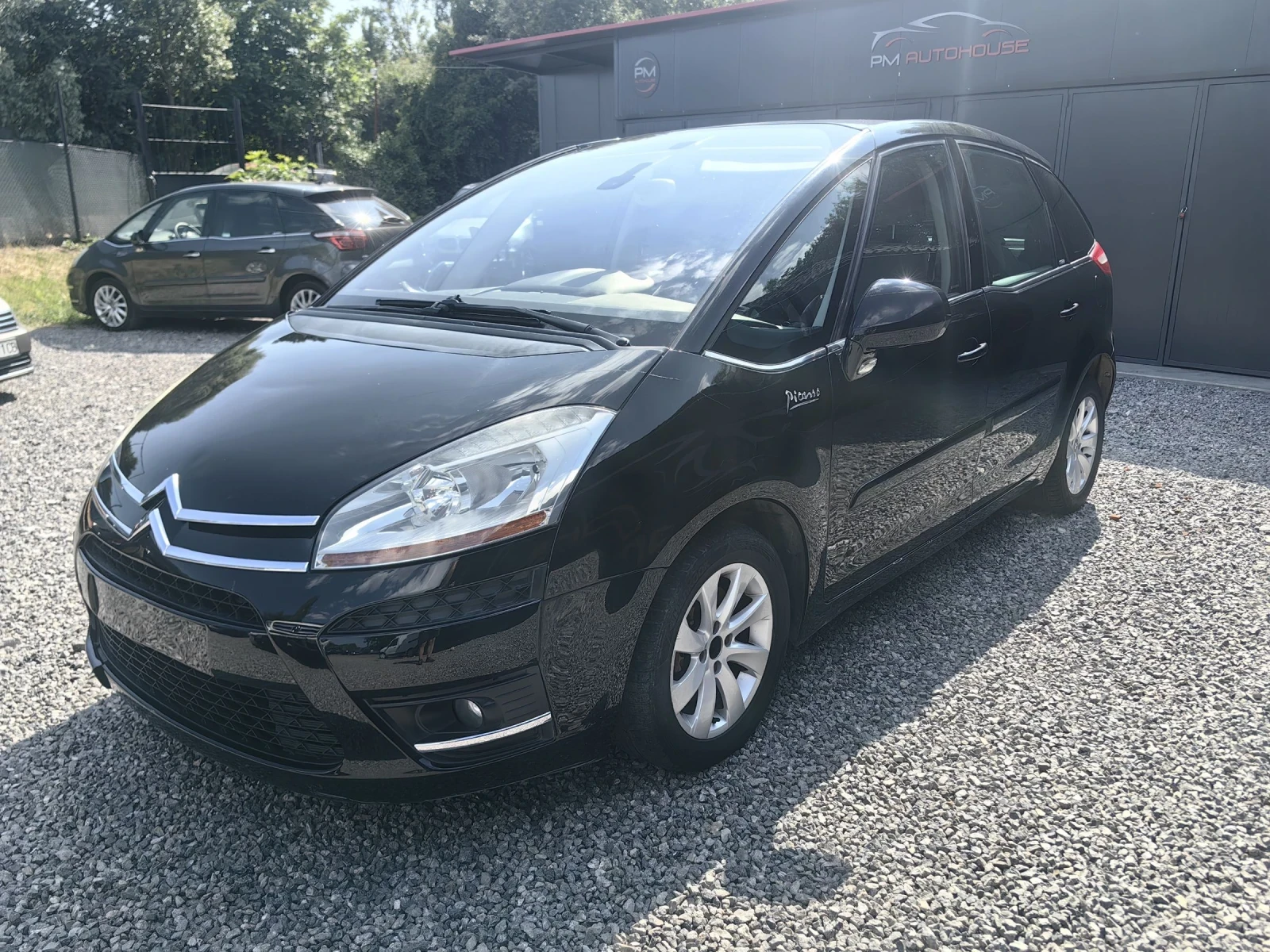 Citroen C4 Picasso 2.0 HDI - изображение 2