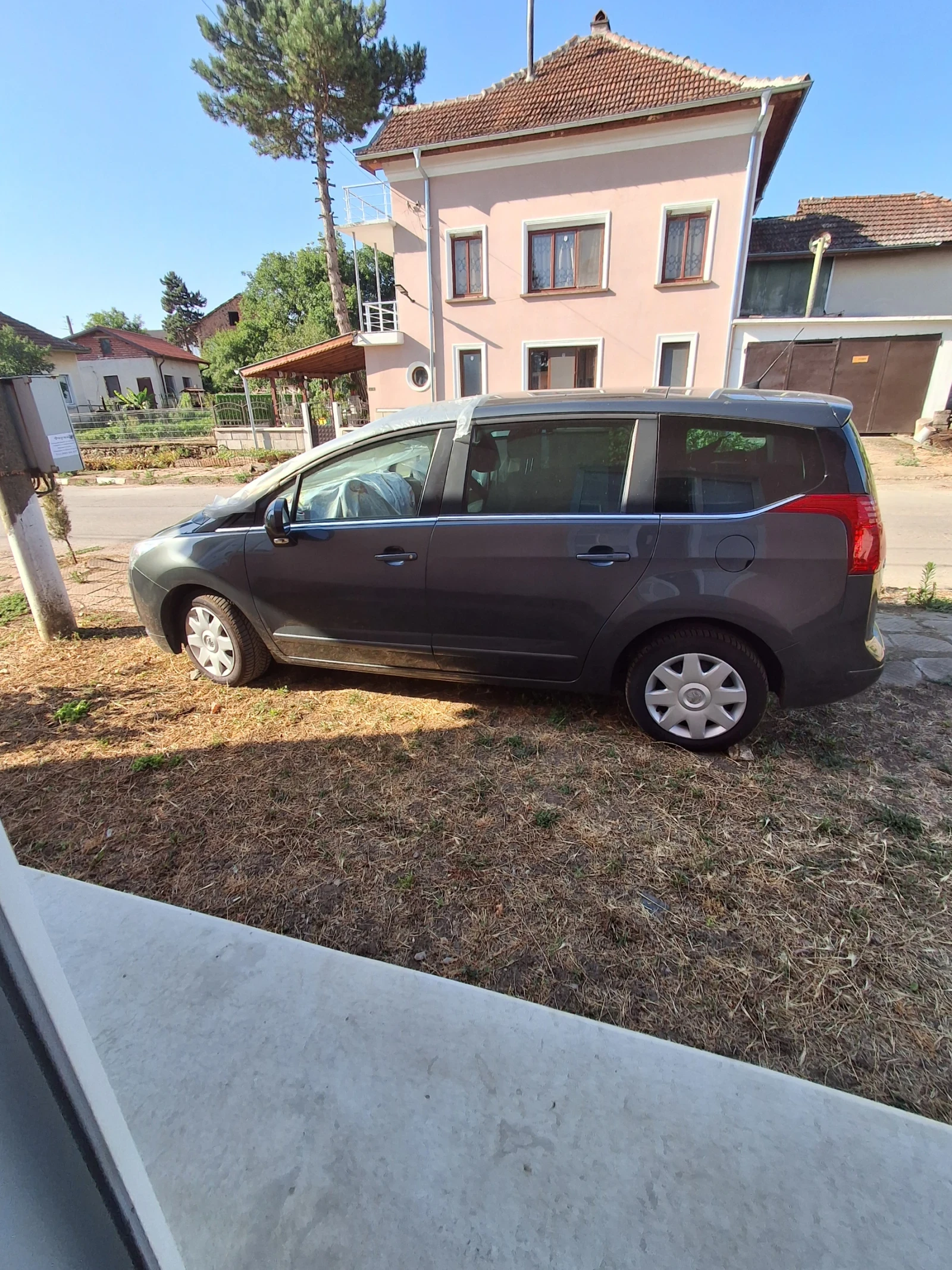 Peugeot 5008  - изображение 2