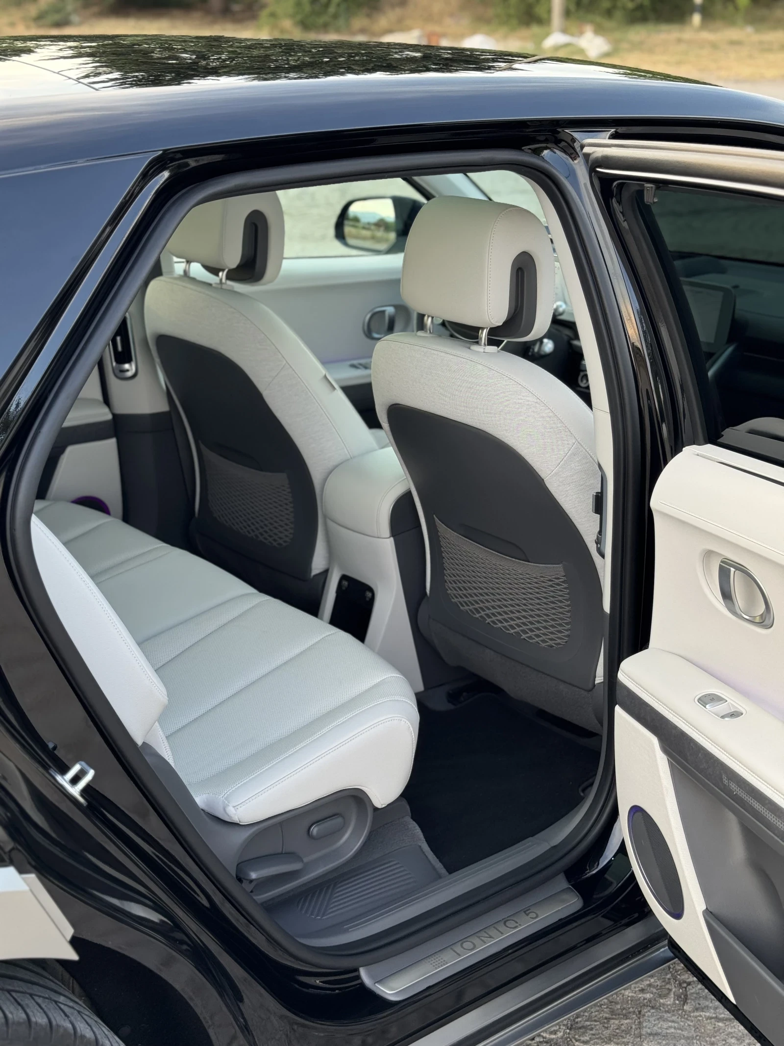 Hyundai Ioniq 5 MY23 Premium 77.4 kWh - изображение 8